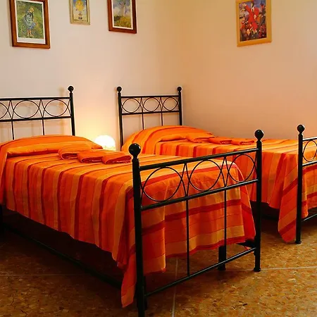 Gasthof Cisanello Guesthouse *