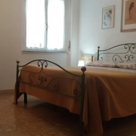 Cisanello Guesthouse Gasthof *